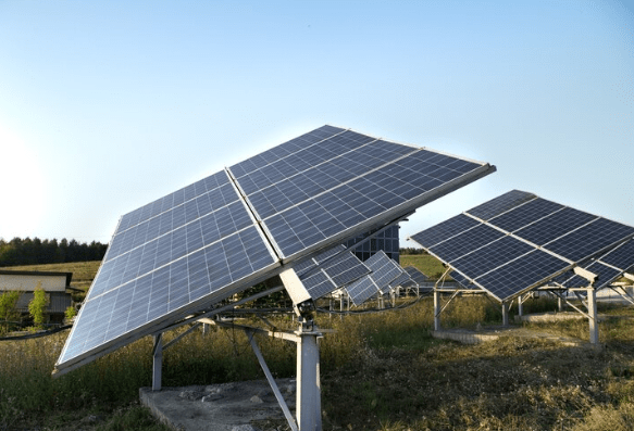 Pembangkit listrik tenaga surya