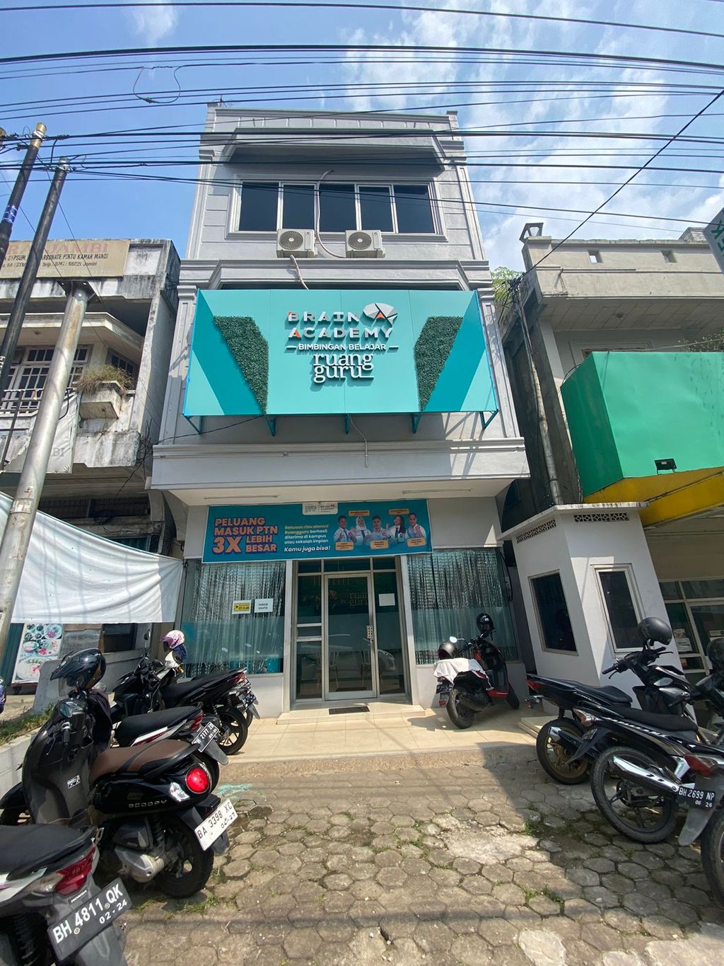 Jambi bagian depan