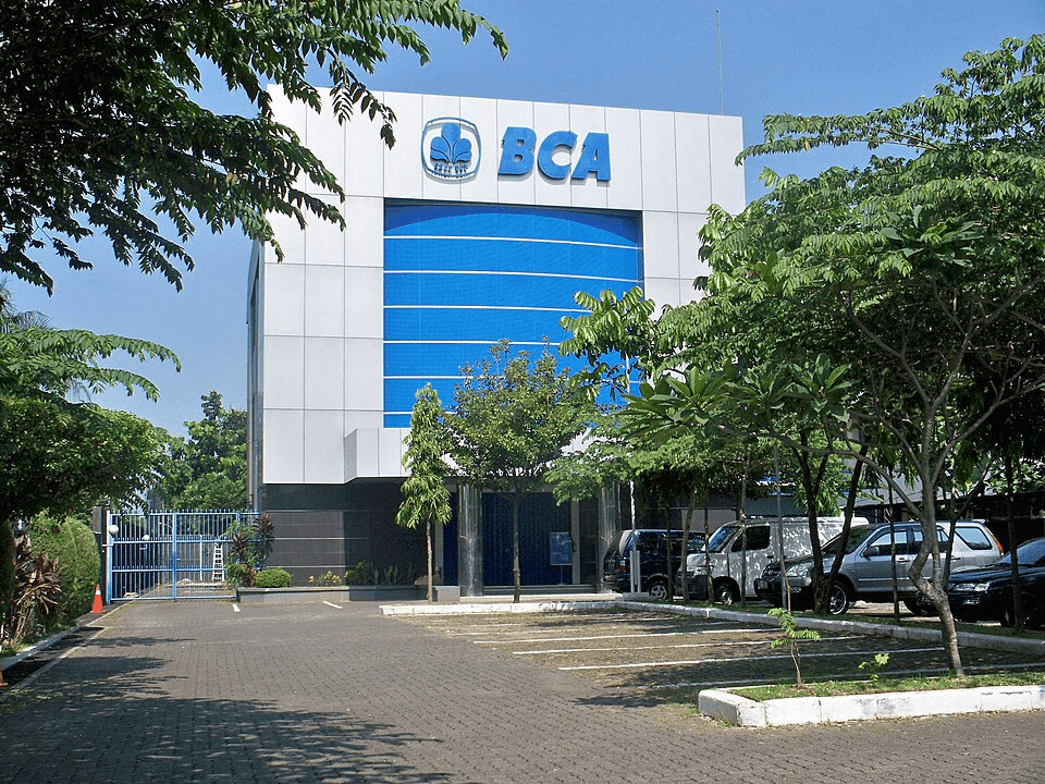 Contoh BUMS - bank BCA