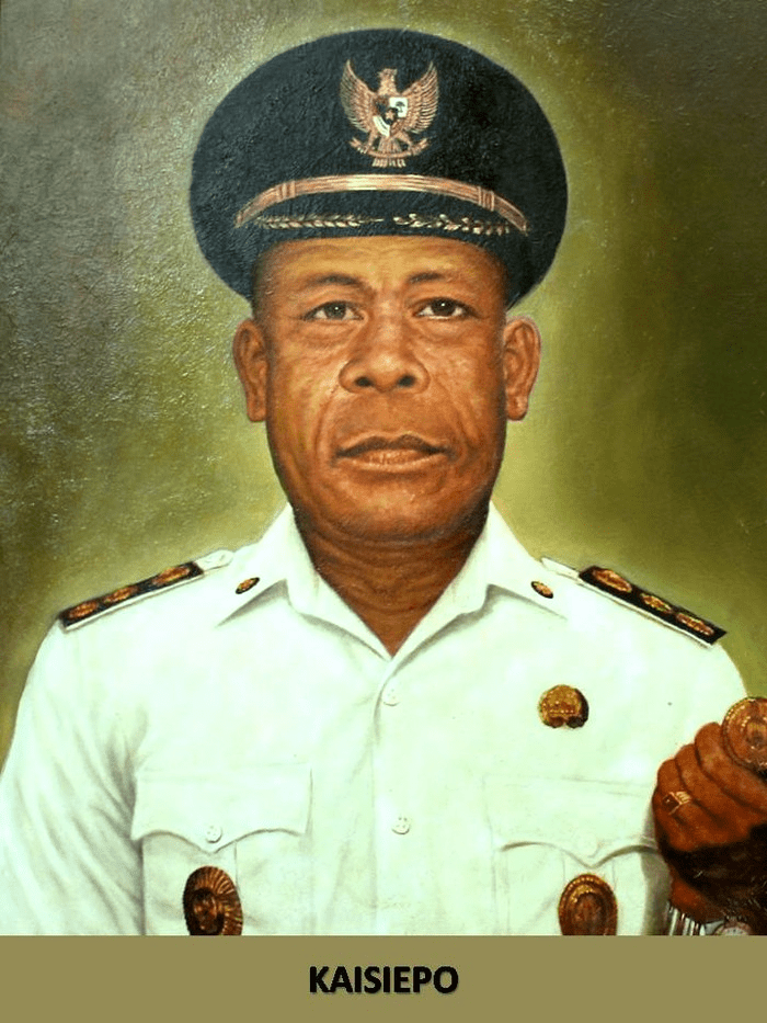 Frans Kaisiepo - Pahlawan Nasional