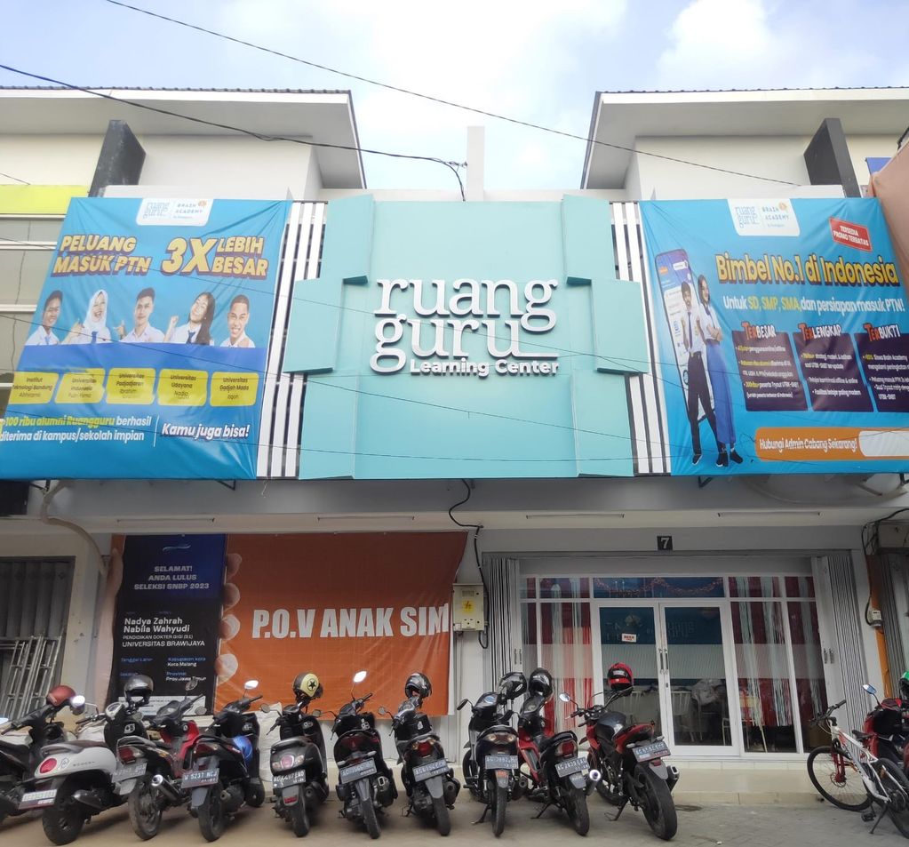 Pare bagian depan