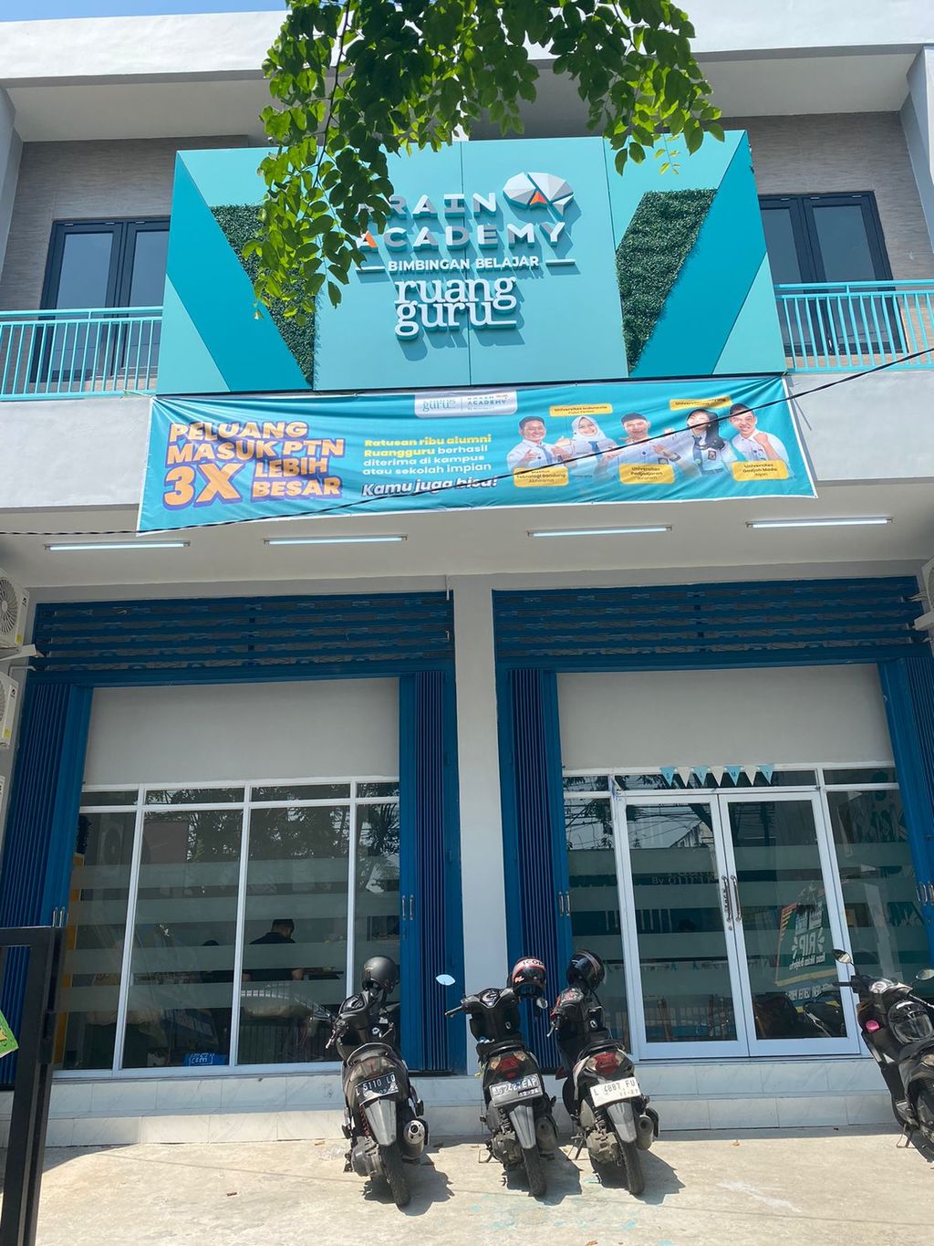 Gresik bagian depan