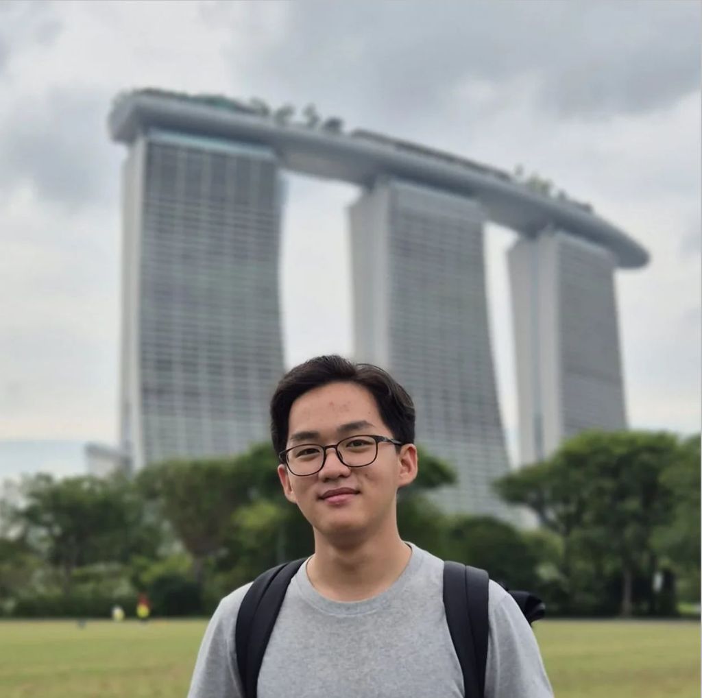 Vannes saat kuliah di Singapura